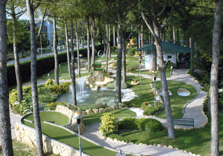 Överblick av äventyrsgolfen på Marina di Venezia