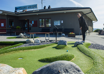 Naturliga äventyrs golf hinder