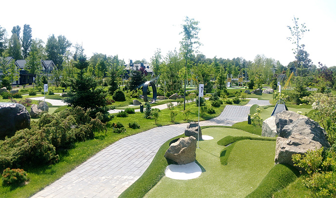 Adventure golf in Ukraine
